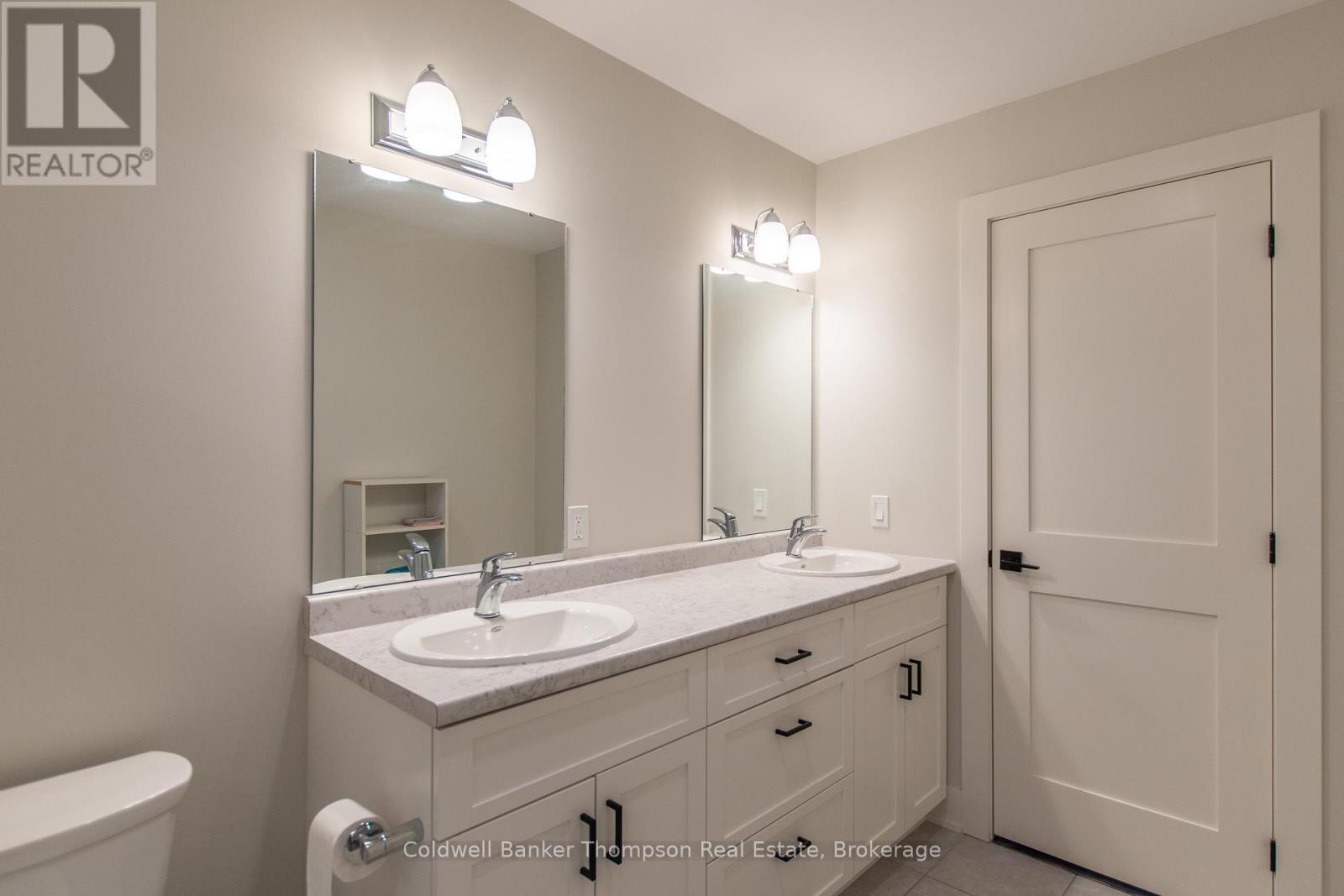 202 - 23 Campus Trail, Huntsville, Ontario  P1H 0G1 - Photo 20 - X12851298