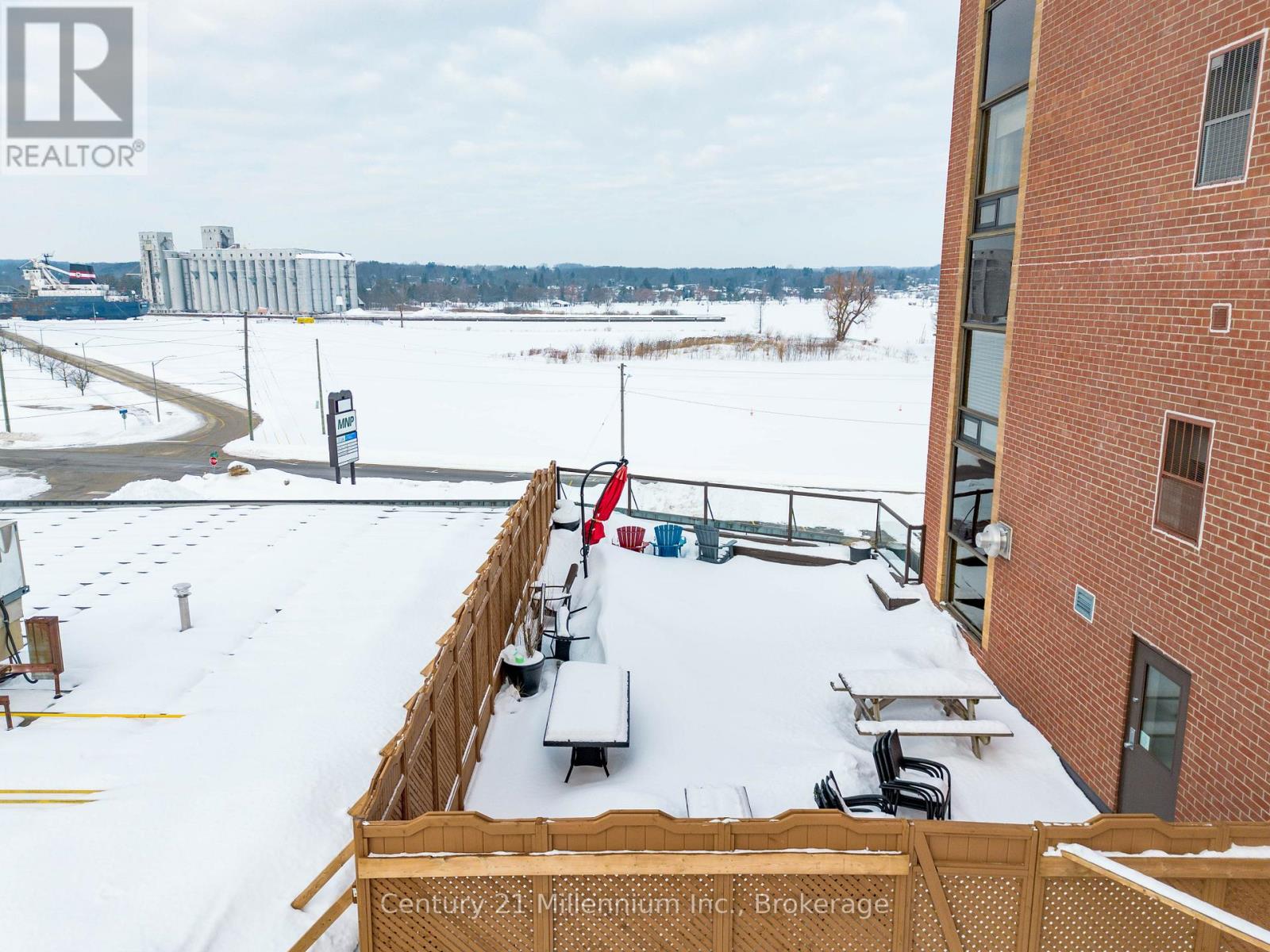 203 - 1717 2nd Avenue E, Owen Sound, Ontario  N4K 6V4 - Photo 4 - X12851324