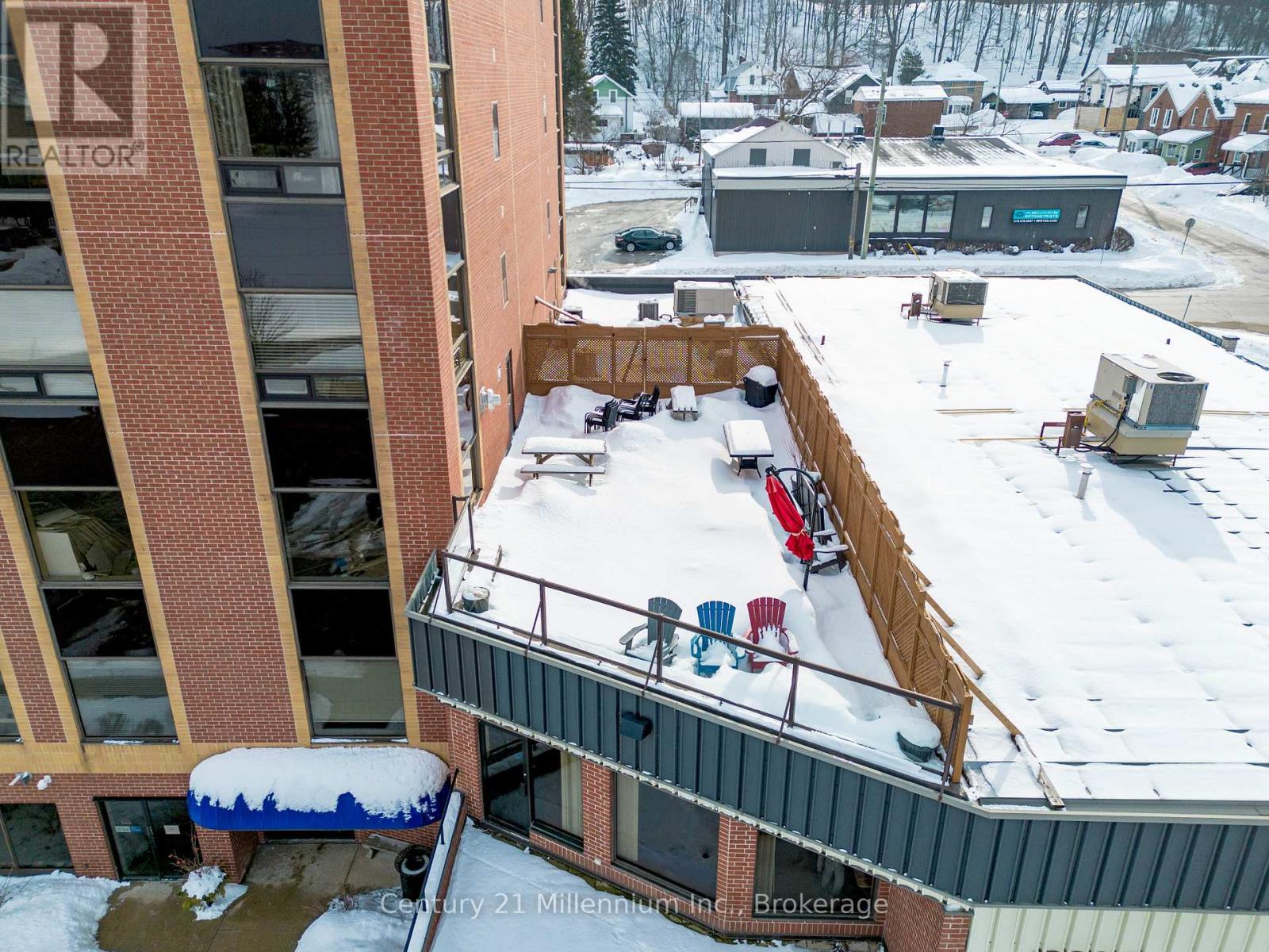 203 - 1717 2nd Avenue E, Owen Sound, Ontario  N4K 6V4 - Photo 5 - X12851324