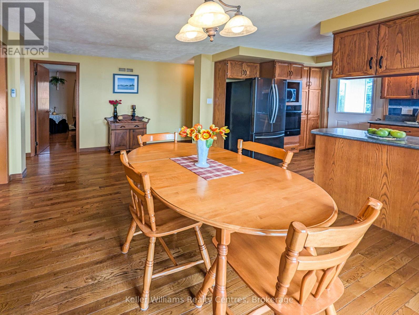 11 Mallory Beach Road, South Bruce Peninsula, Ontario  N0H 2T0 - Photo 25 - X12835420