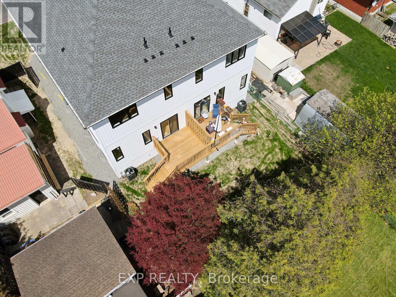 1142 Ontario Road, Welland (Lincoln/crowland), Ontario  L3B 5E7 - Photo 28 - X12851122