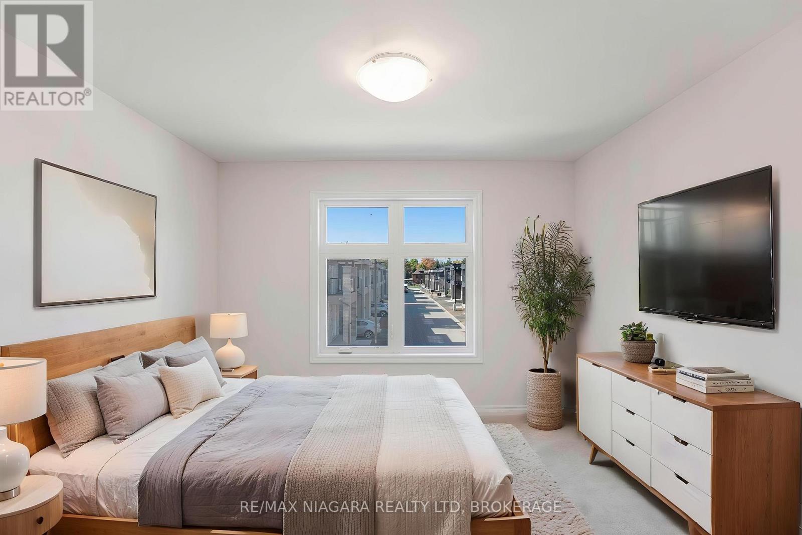 57 - 5672 Dorchester Road, Niagara Falls, Ontario  L2G 3Y8 - Photo 18 - X12851176