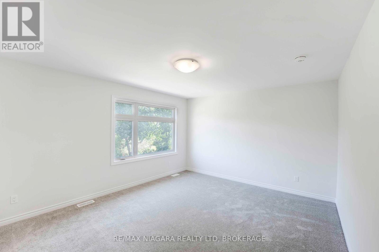 57 - 5672 Dorchester Road, Niagara Falls, Ontario  L2G 3Y8 - Photo 24 - X12851176