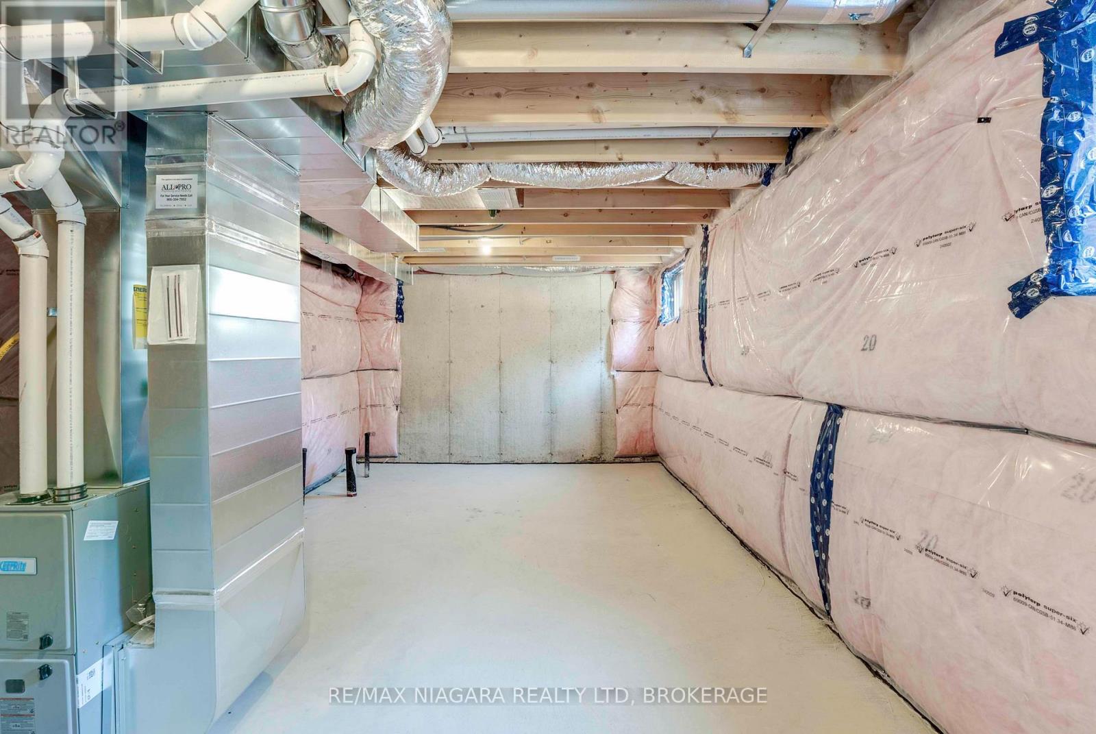 57 - 5672 Dorchester Road, Niagara Falls, Ontario  L2G 3Y8 - Photo 33 - X12851176