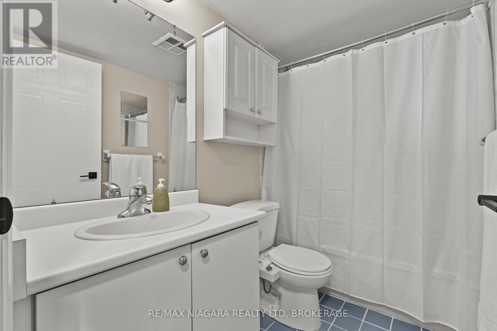 601 - 81 Scott Street, St. Catharines, Ontario  L2N 7L5 - Photo 23 - X12851286