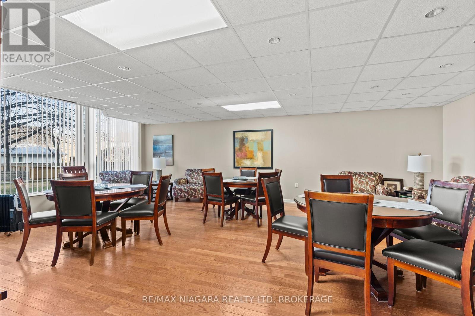 601 - 81 Scott Street, St. Catharines, Ontario  L2N 7L5 - Photo 26 - X12851286