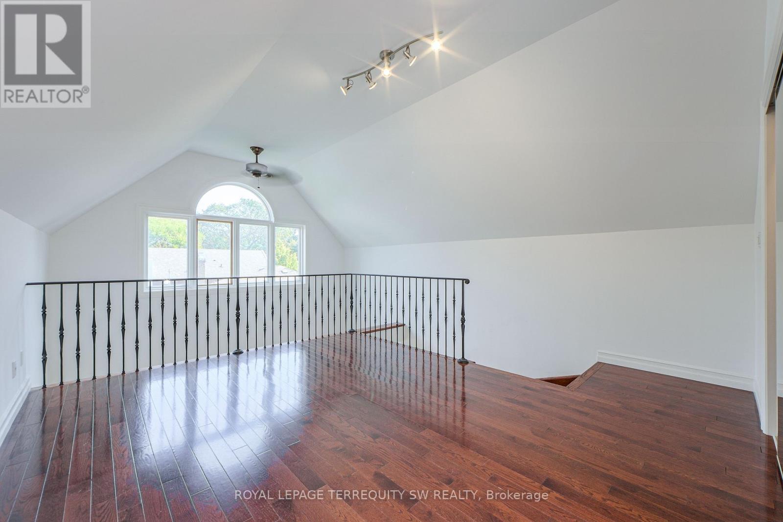 329 Lippincott Street, Toronto, Ontario  M5S 2P6 - Photo 42 - C12702294