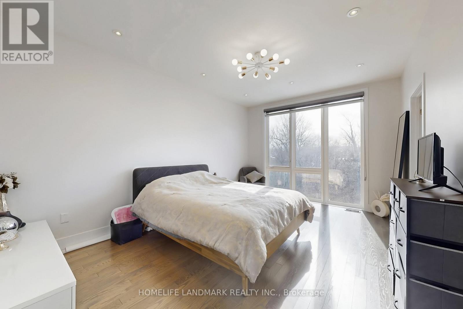 22 Crestridge Drive, Vaughan, Ontario  L4J 0K1 - Photo 17 - N12850388