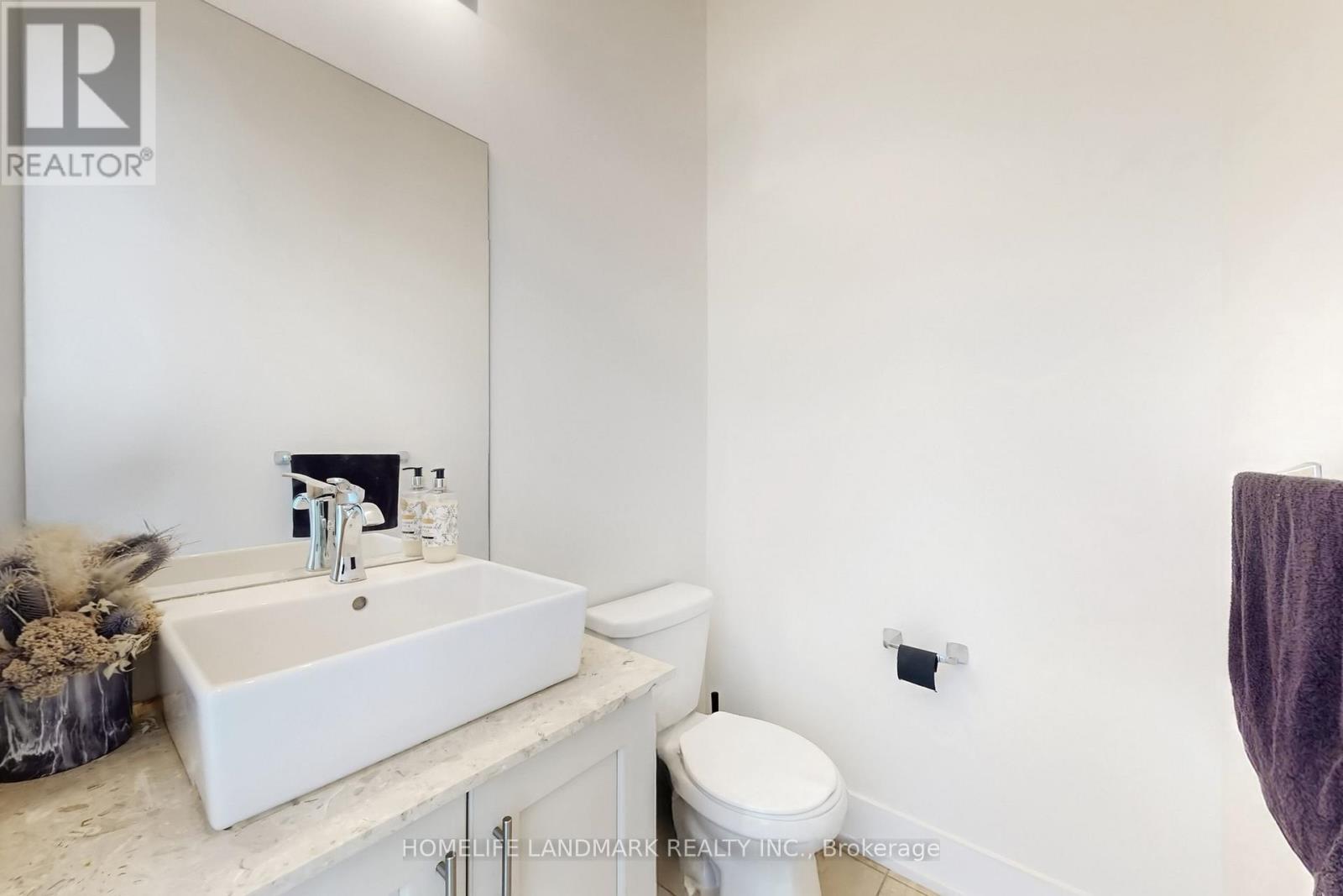 22 Crestridge Drive, Vaughan, Ontario  L4J 0K1 - Photo 14 - N12850388