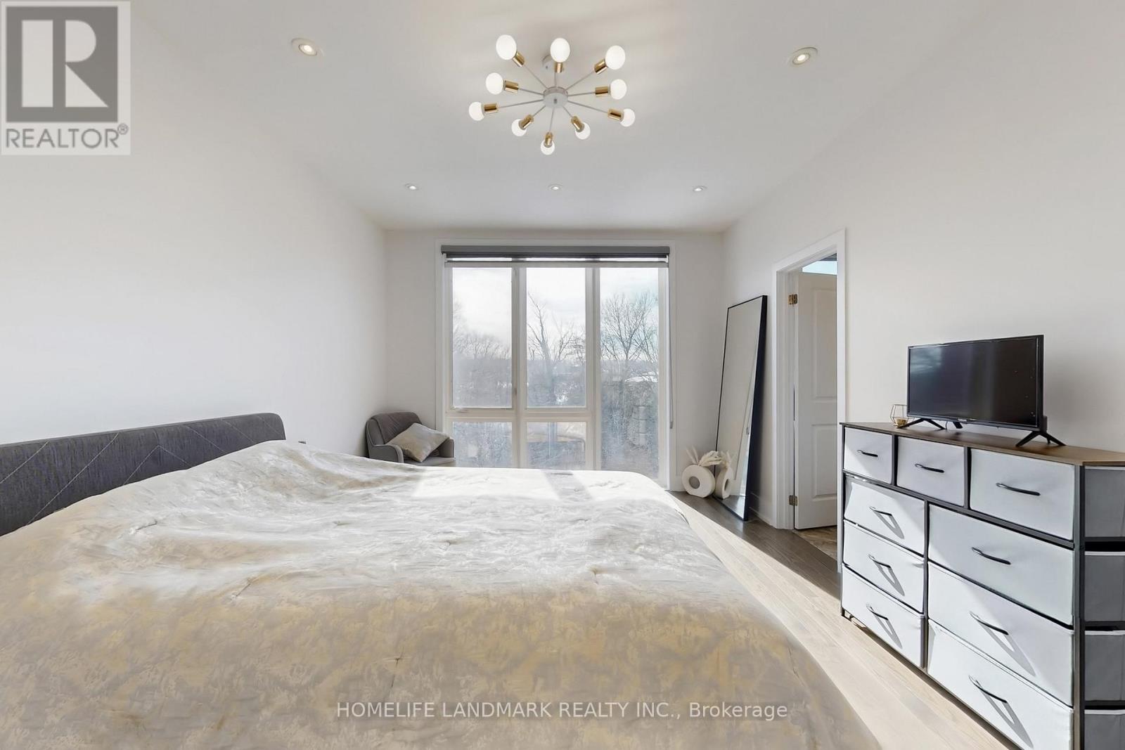 22 Crestridge Drive, Vaughan, Ontario  L4J 0K1 - Photo 18 - N12850388