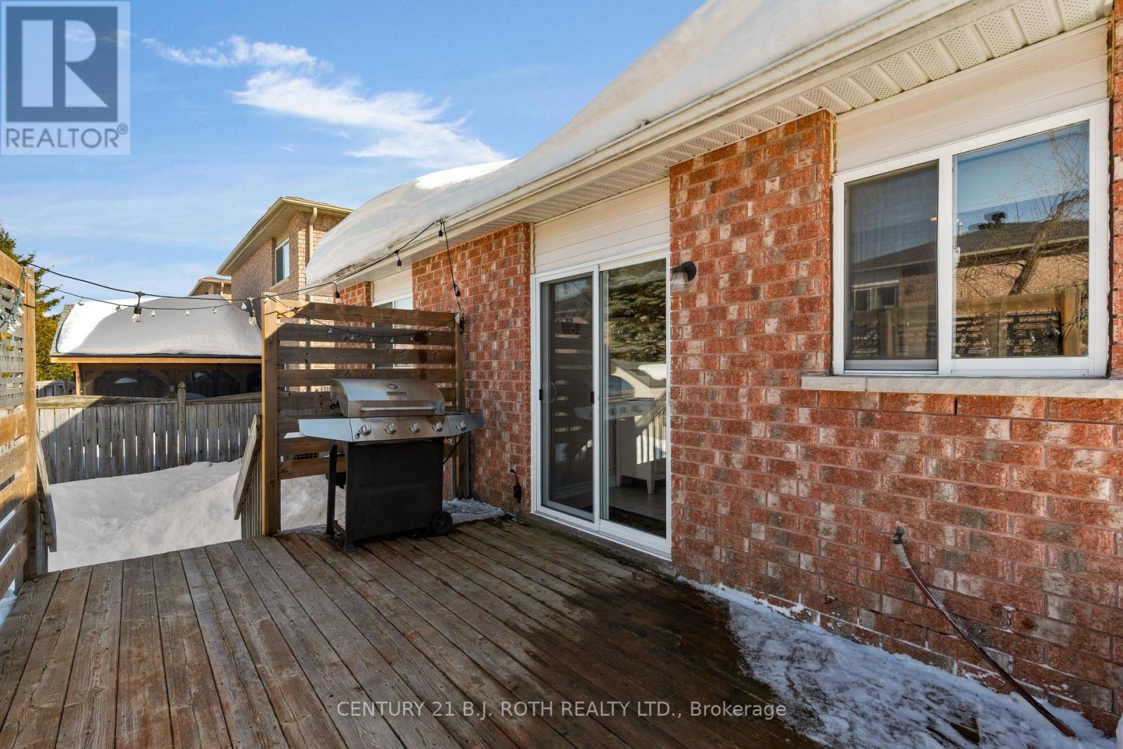 63 Kenwell Crescent, Barrie (Holly), Ontario  L4N 0A3 - Photo 15 - S12850828