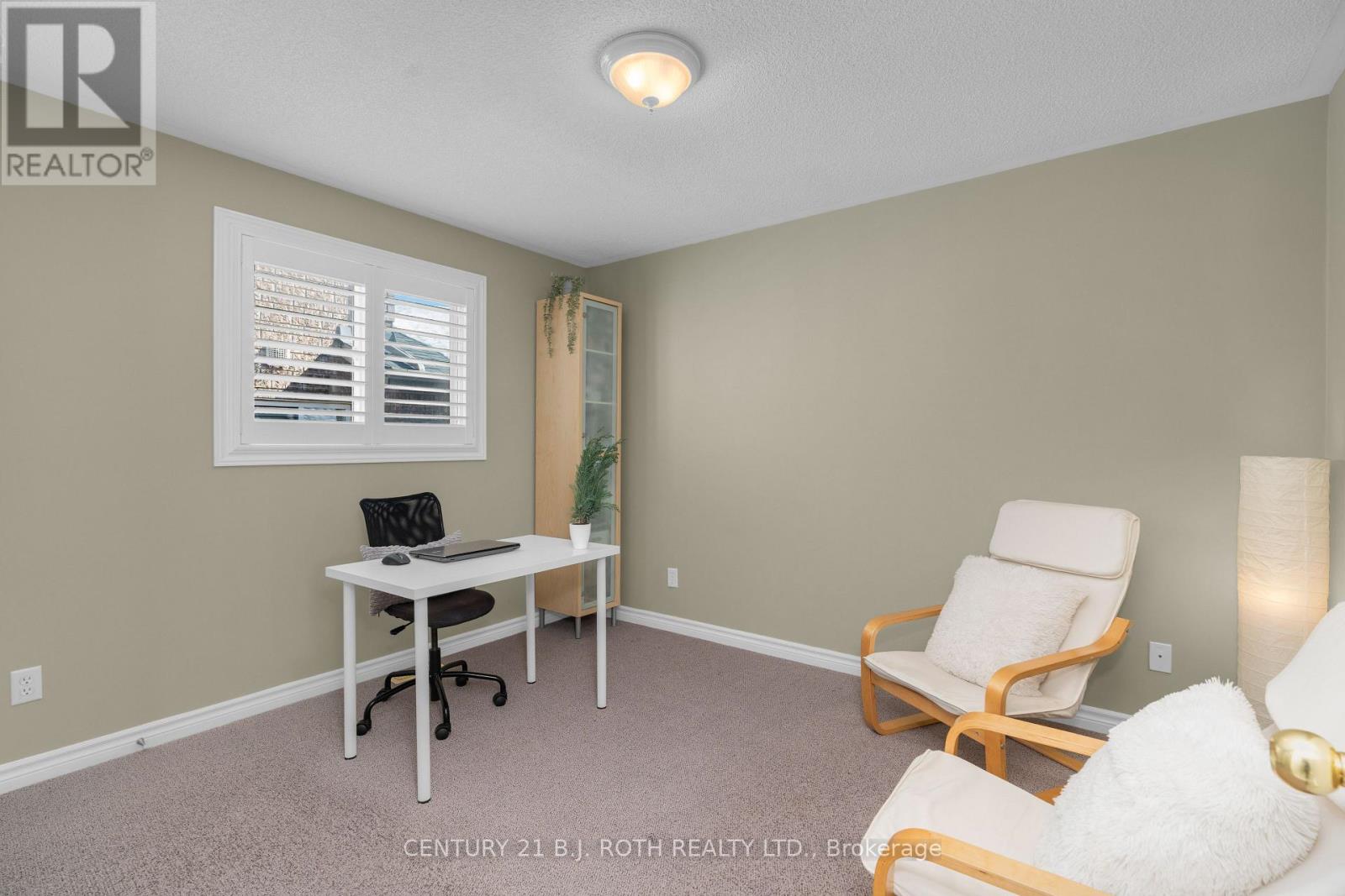 63 Kenwell Crescent, Barrie (Holly), Ontario  L4N 0A3 - Photo 24 - S12850828