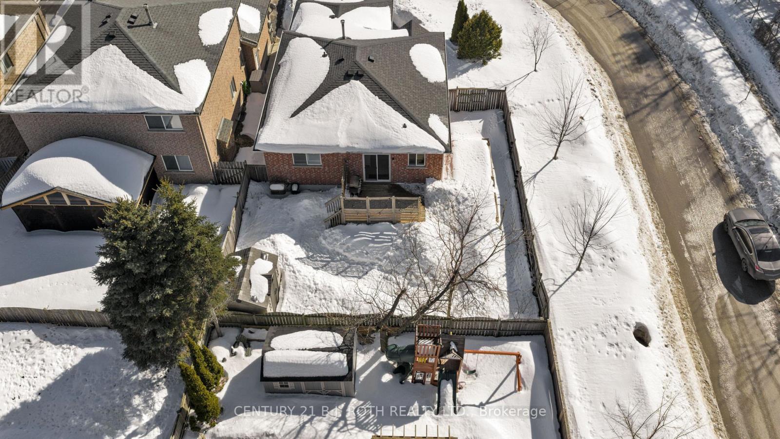 63 Kenwell Crescent, Barrie (Holly), Ontario  L4N 0A3 - Photo 36 - S12850828