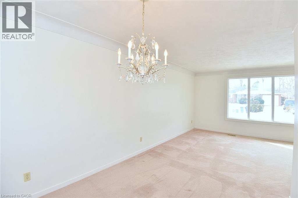 4 Bermuda Court, Hamilton, Ontario  L9C 2J8 - Photo 13 - 40810009