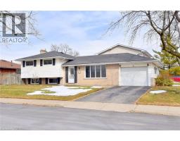 4 BERMUDA Court, Hamilton, Ontario