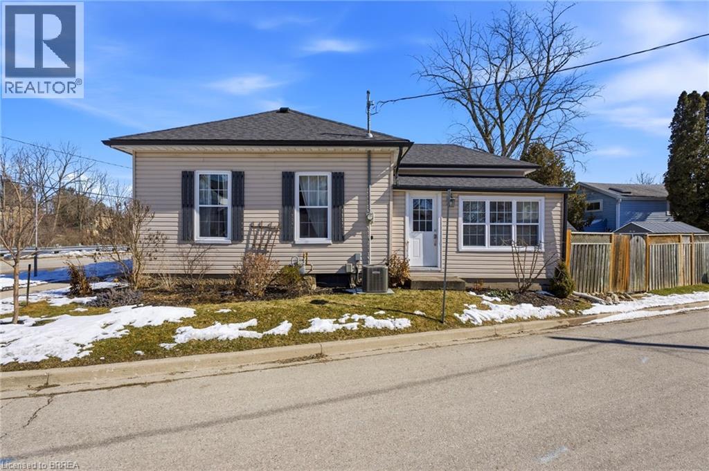 17 Helen Street, Paris, Ontario  N3L 1P1 - Photo 5 - 40807624