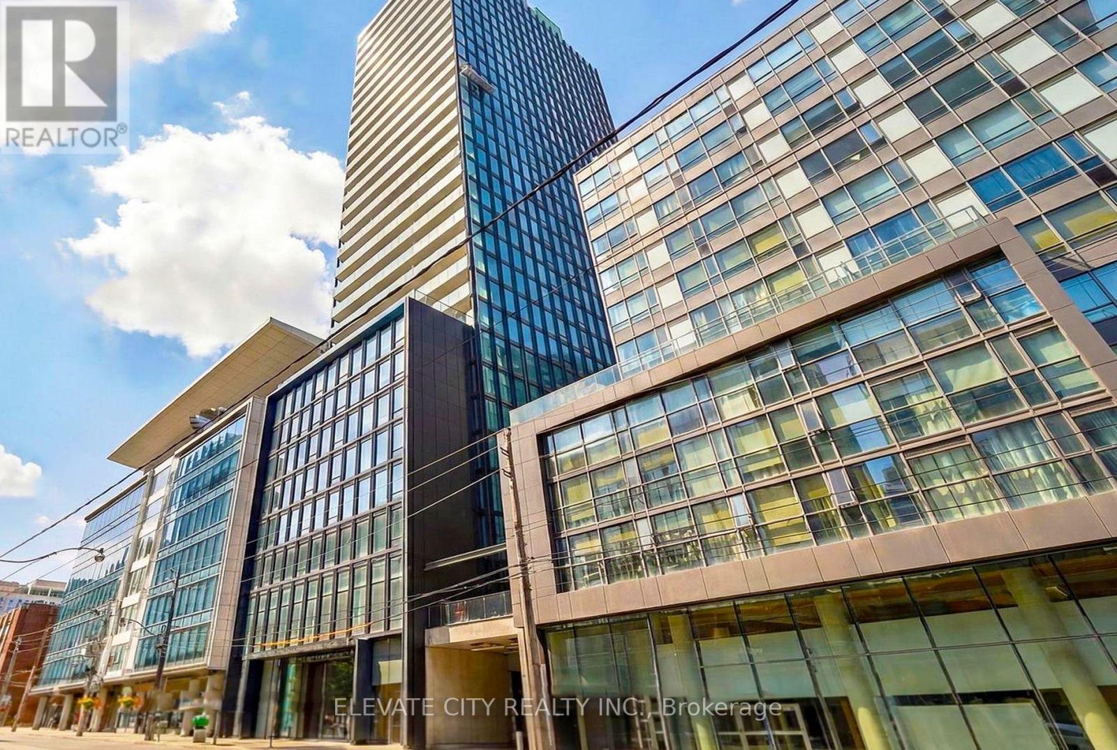 2705 - 284 KING STREET E, Toronto, Ontario