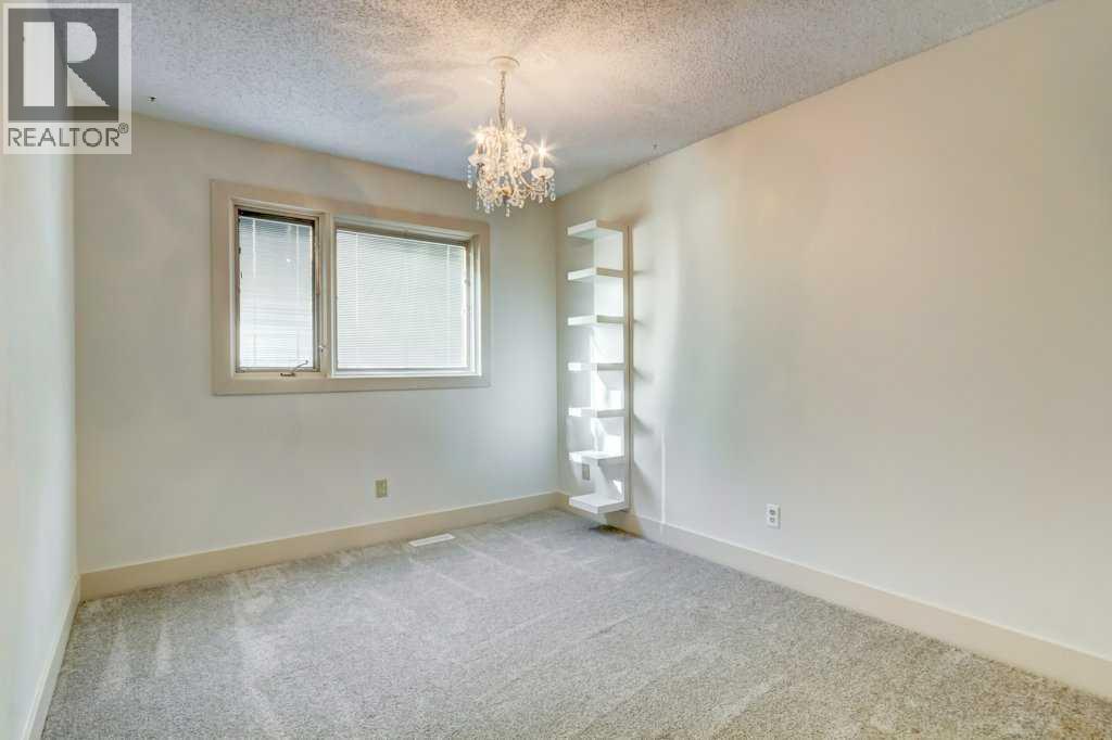 20 Strathlorne Crescent Sw, Calgary, Alberta  T3H 1M8 - Photo 26 - A2290327