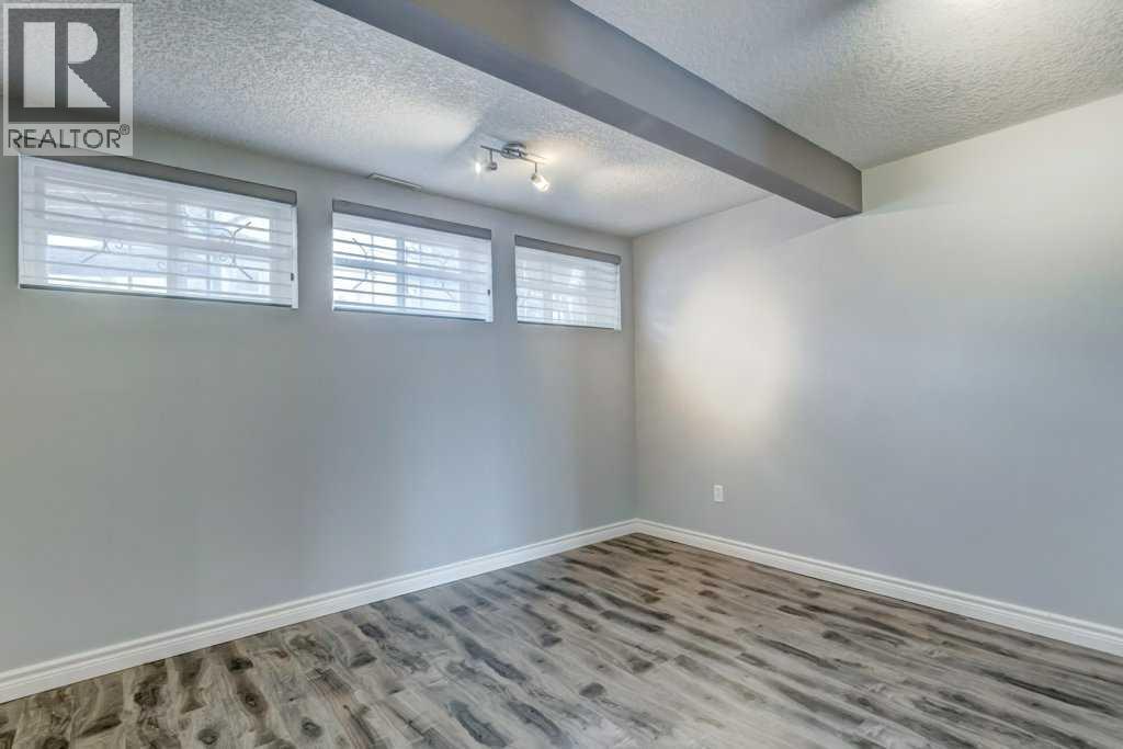 20 Strathlorne Crescent Sw, Calgary, Alberta  T3H 1M8 - Photo 33 - A2290327