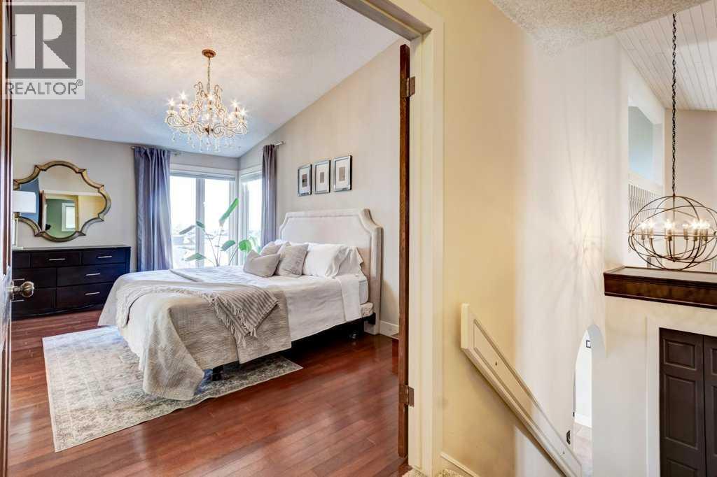 20 Strathlorne Crescent Sw, Calgary, Alberta  T3H 1M8 - Photo 19 - A2290327