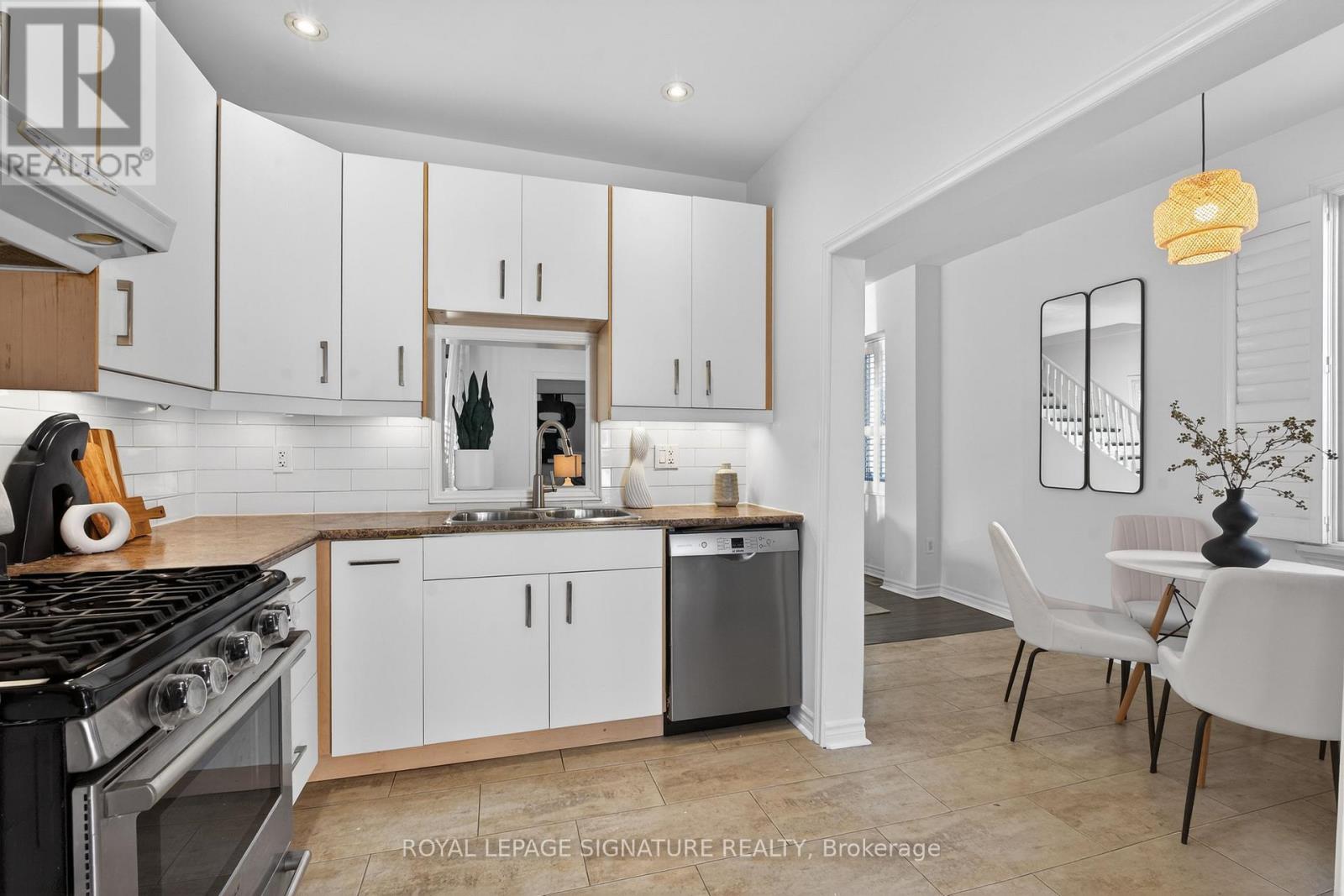 79 Pitt Avenue, Toronto, Ontario  M1L 2R5 - Photo 12 - E12851086