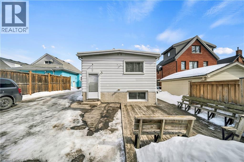 141 Samuel Street, Kitchener, Ontario  N2H 1P9 - Photo 45 - 40808259