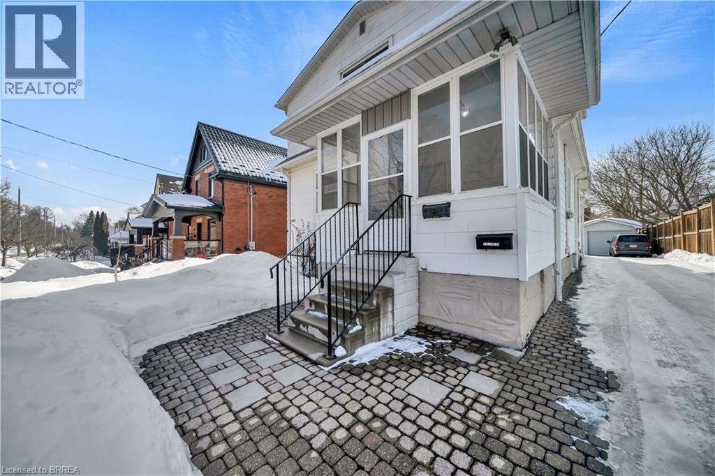 141 Samuel Street, Kitchener, Ontario  N2H 1P9 - Photo 8 - 40808259