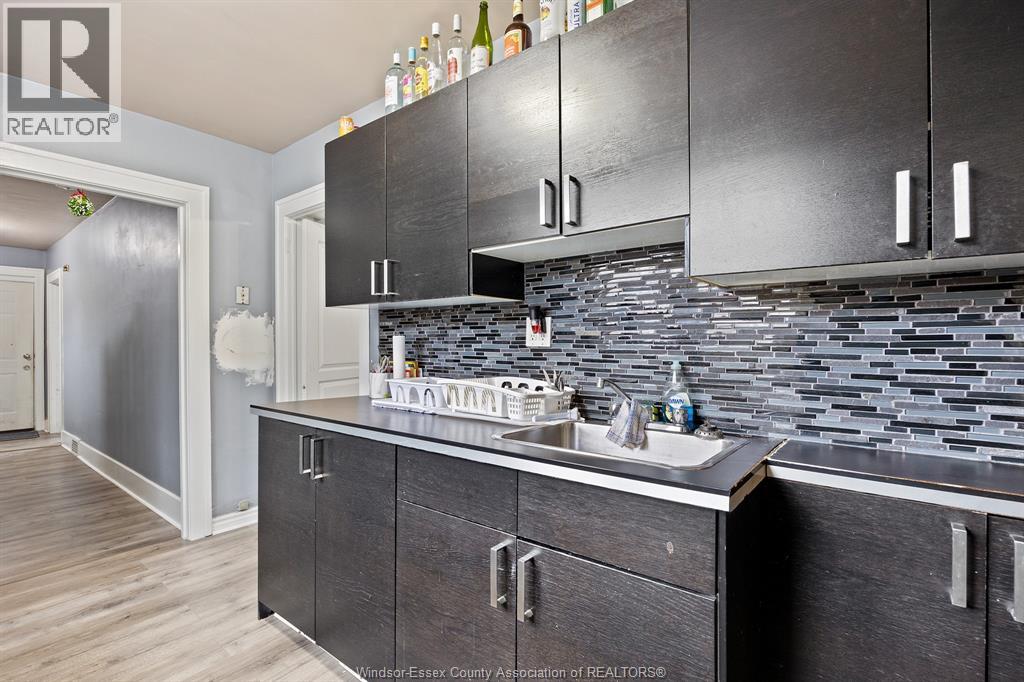 568 Askin, Windsor, Ontario  N9B 2X4 - Photo 21 - 26004588