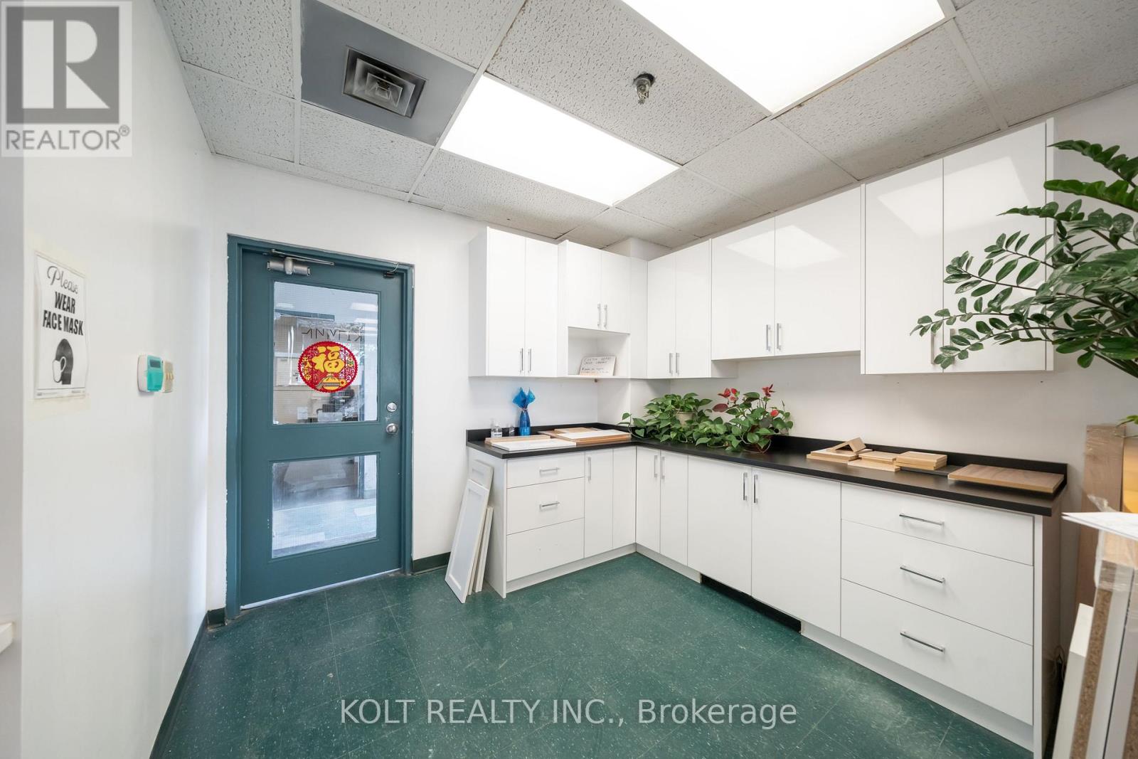 1 - 270 Esna Park Drive, Markham, Ontario  L3R 1H3 - Photo 2 - N12851100