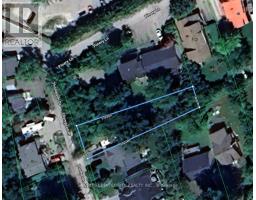 27 THOMPSON DRIVE, Georgina, Ontario