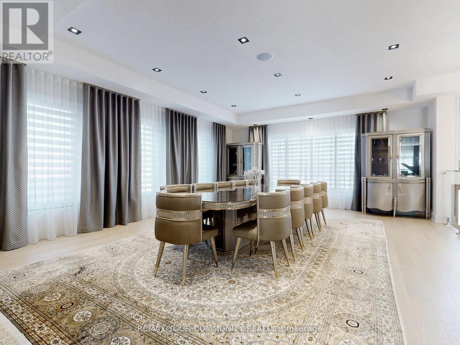 127 Elgin Mills Road W, Richmond Hill, Ontario  L4C 4M1 - Photo 17 - N12851112