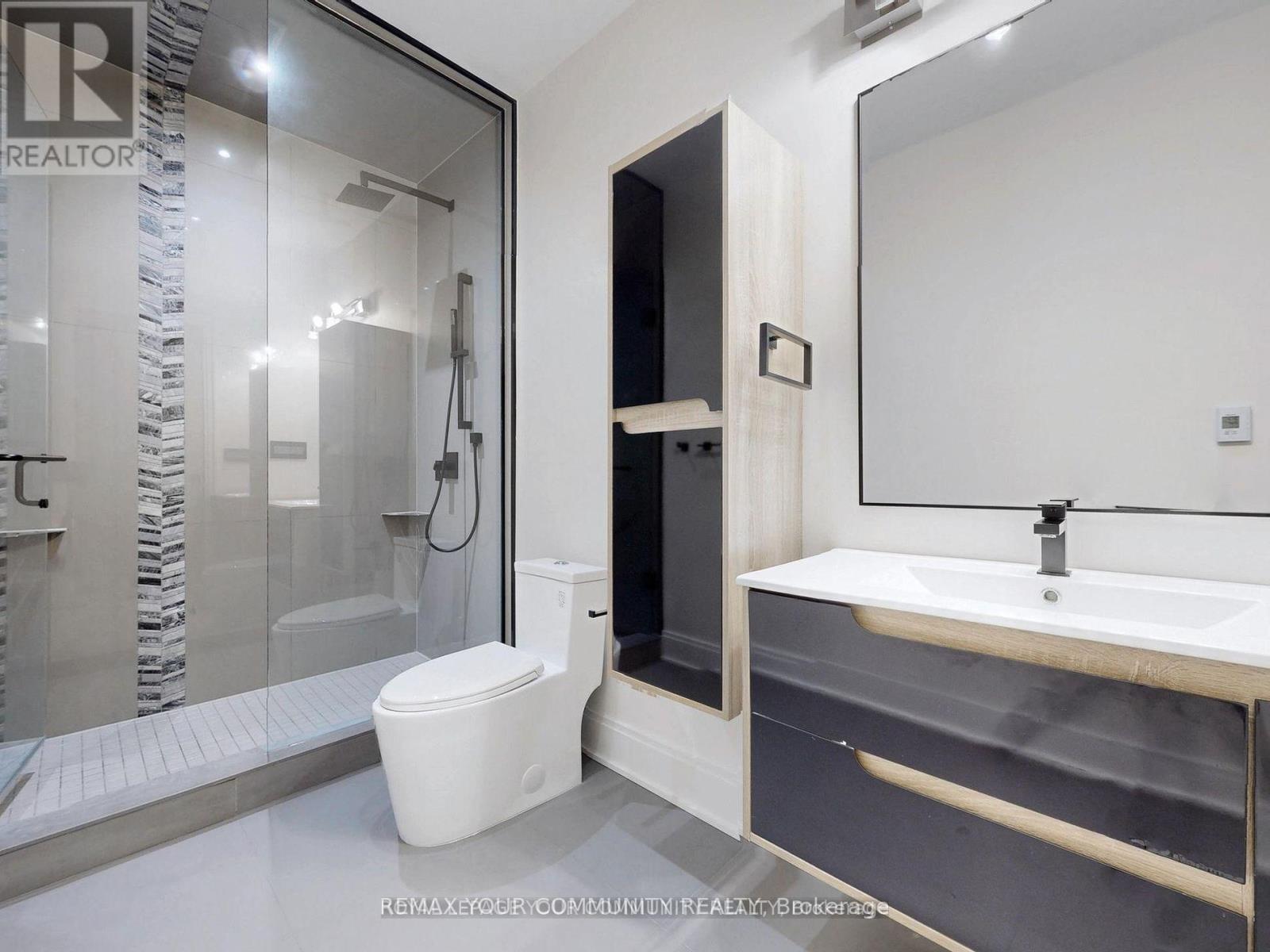 127 Elgin Mills Road W, Richmond Hill, Ontario  L4C 4M1 - Photo 28 - N12851112