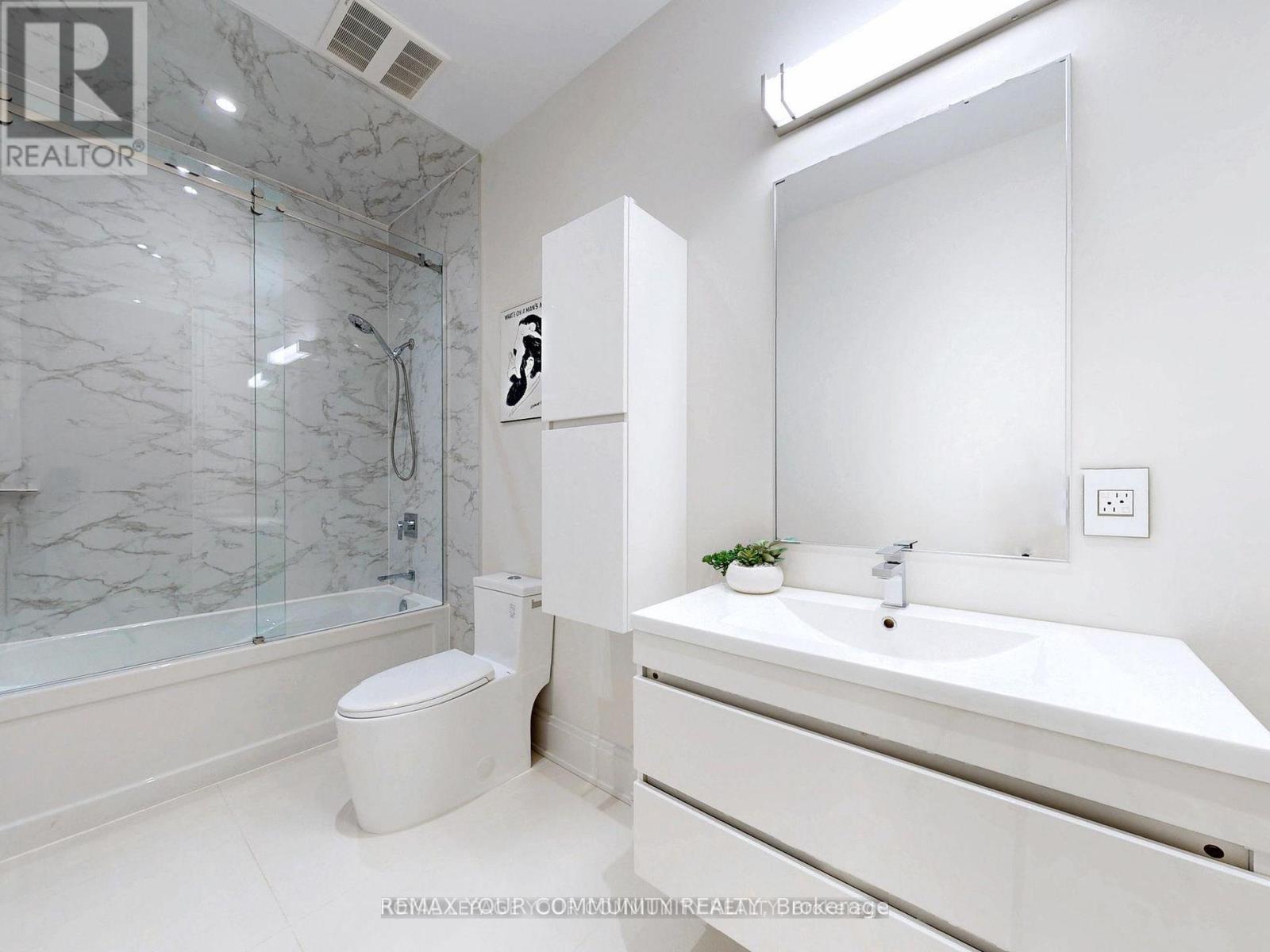 127 Elgin Mills Road W, Richmond Hill, Ontario  L4C 4M1 - Photo 33 - N12851112