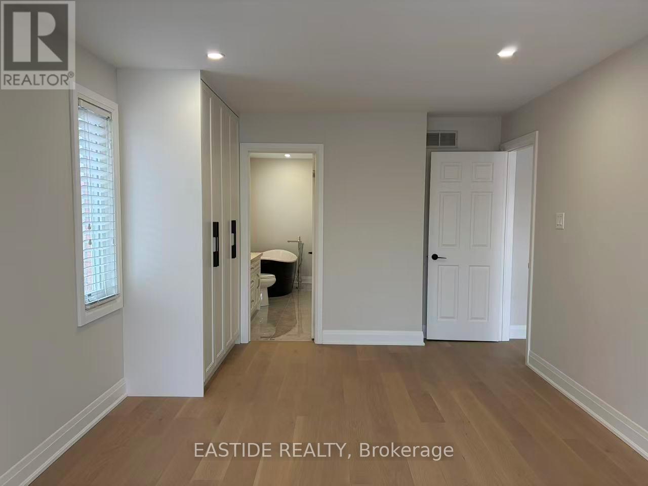 39 Coppard Avenue, Markham, Ontario  L3S 2L4 - Photo 13 - N12851146