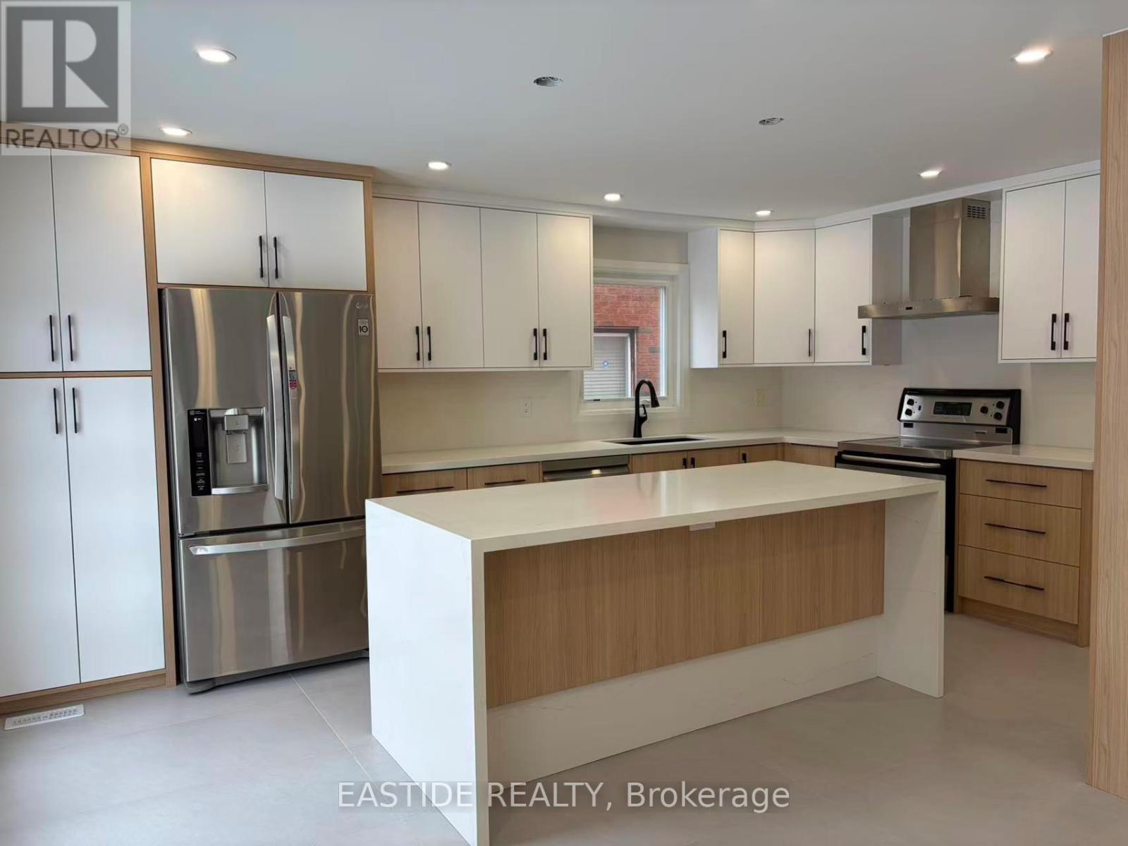 39 Coppard Avenue, Markham, Ontario  L3S 2L4 - Photo 7 - N12851146