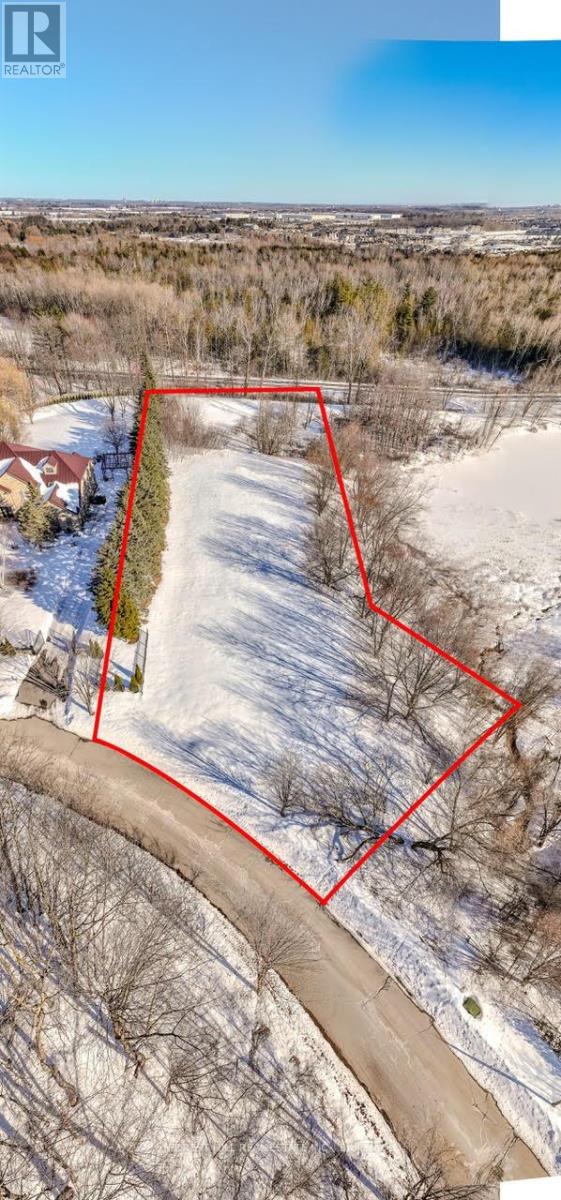 29 Country Heights Drive, Richmond Hill, Ontario  L4E 3M8 - Photo 2 - N12851218