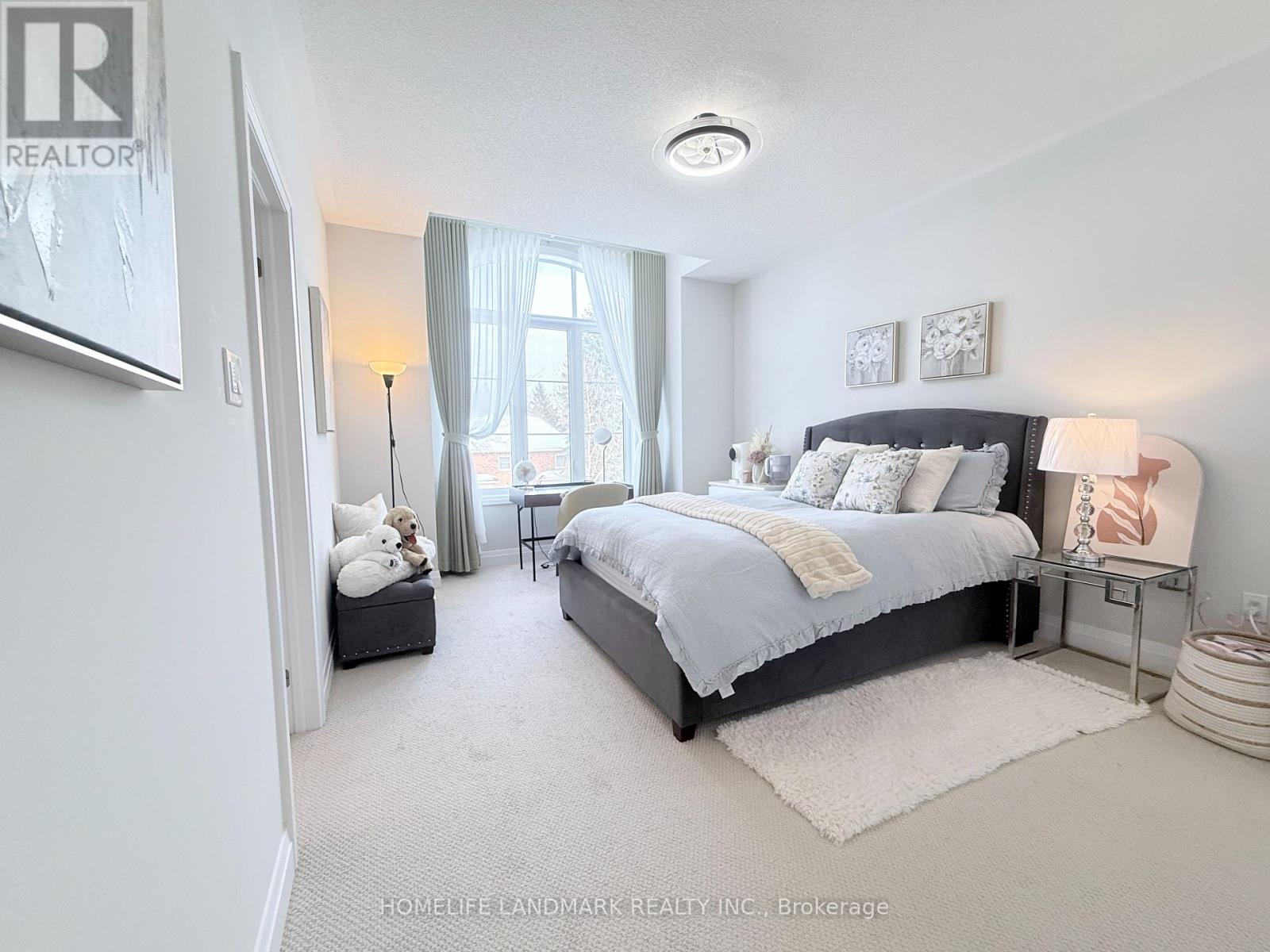 37 Wallace Merchant Court, Aurora, Ontario  L4A 4A5 - Photo 19 - N12851300