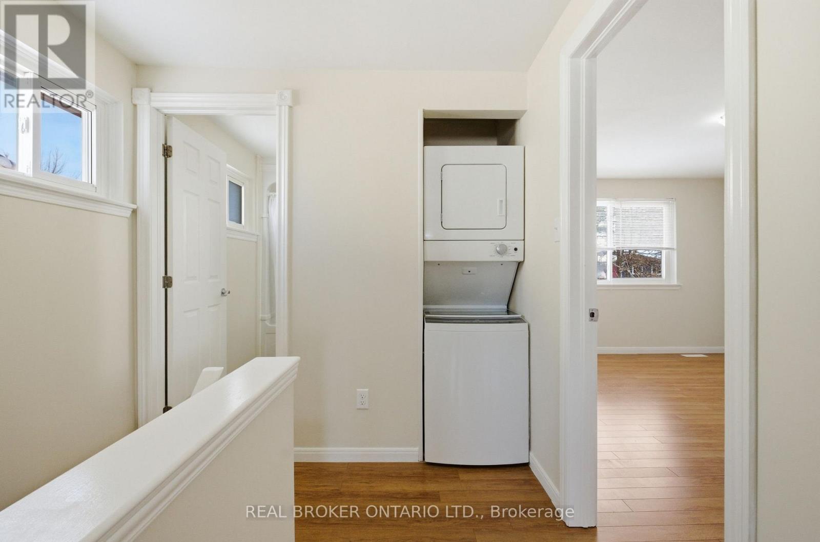 15 Christie Crescent, Barrie (Letitia Heights), Ontario  L4N 4V2 - Photo 16 - S12851214