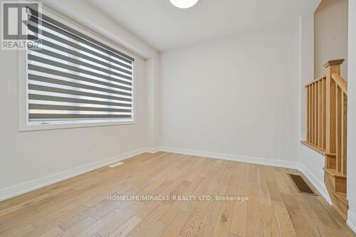 29 Turnberry Lane, Barrie (Painswick South), Ontario  L9J 0M8 - Photo 18 - S12851292