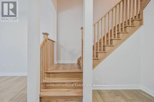 29 Turnberry Lane, Barrie (Painswick South), Ontario  L9J 0M8 - Photo 19 - S12851292