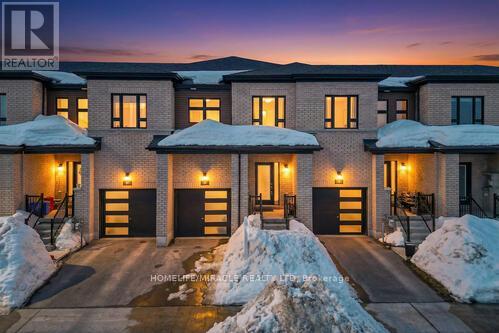 29 Turnberry Lane, Barrie (Painswick South), Ontario  L9J 0M8 - Photo 2 - S12851292