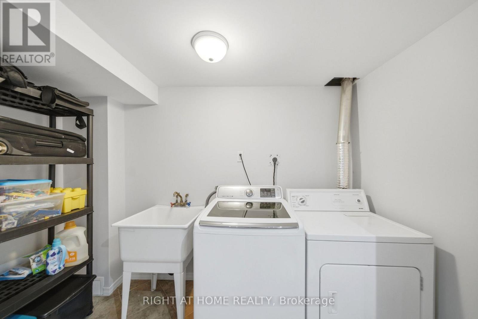 2230 Sutton Drive, Burlington, Ontario  L7L 7K4 - Photo 26 - W12848160