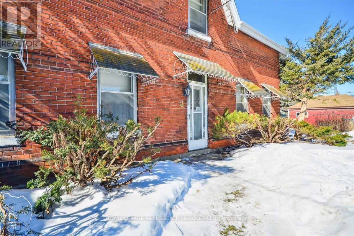 8 Arnold Avenue, Toronto, Ontario  M6N 4M9 - Photo 6 - W12851076