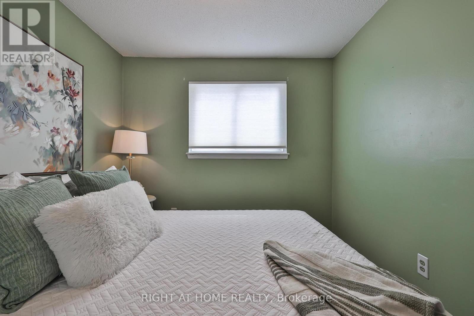 74 - 100 Darras Court, Brampton, Ontario  L6T 1W7 - Photo 32 - W12851088