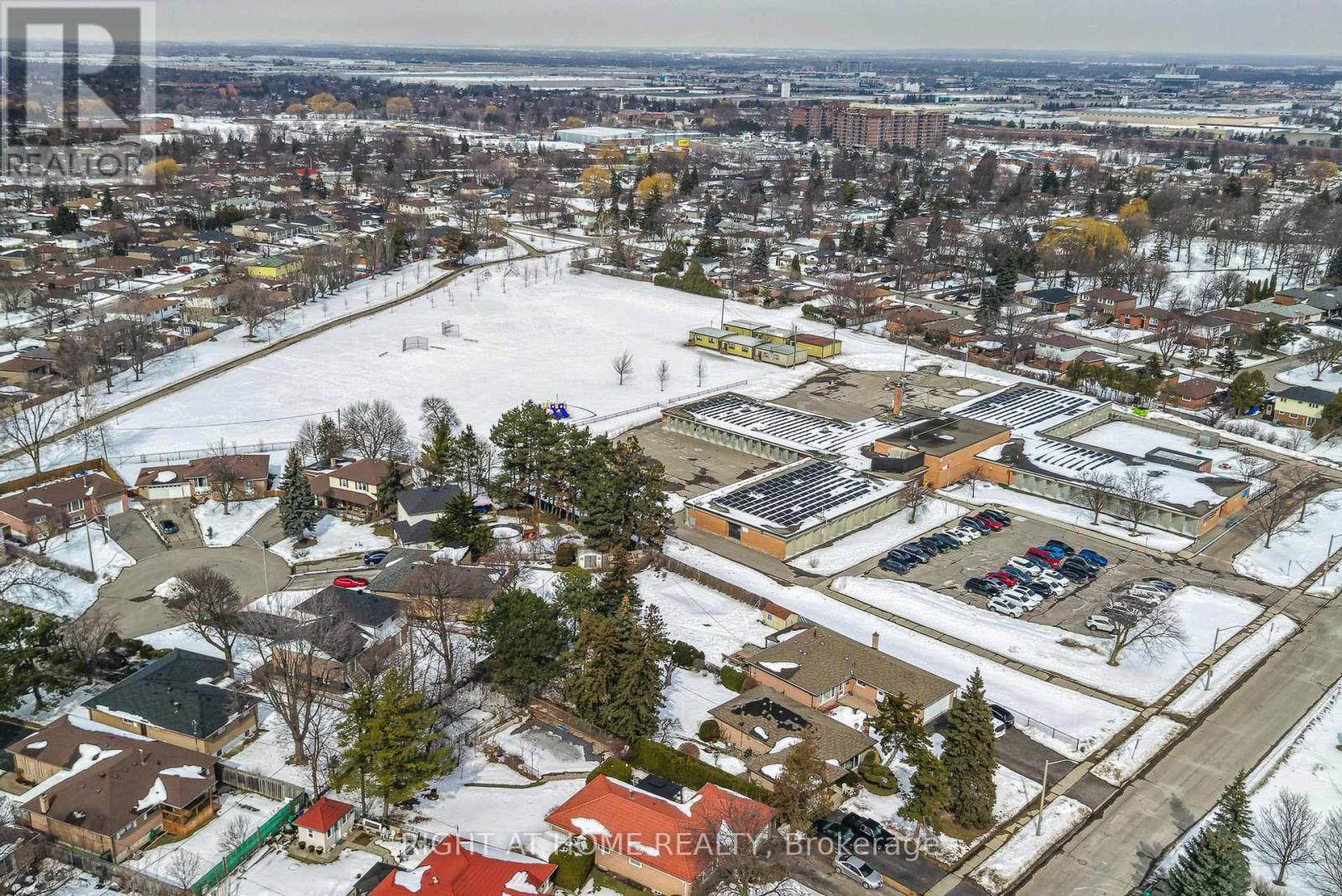 74 - 100 Darras Court, Brampton, Ontario  L6T 1W7 - Photo 49 - W12851088