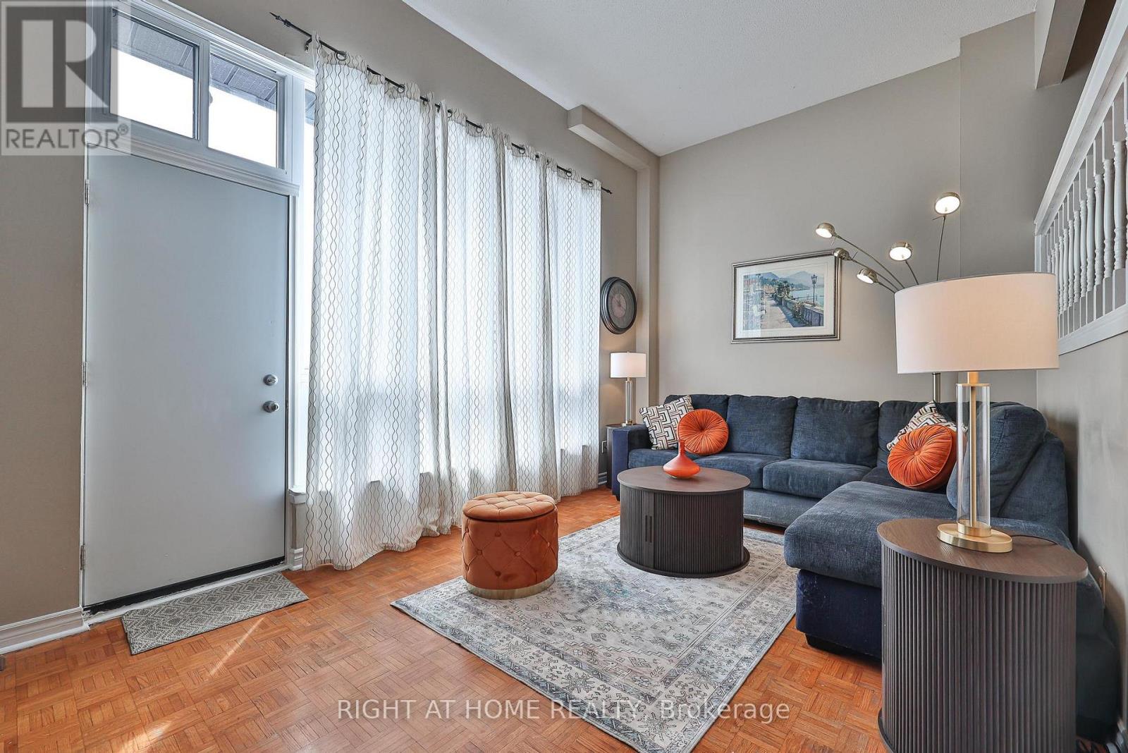 74 - 100 Darras Court, Brampton, Ontario  L6T 1W7 - Photo 9 - W12851088