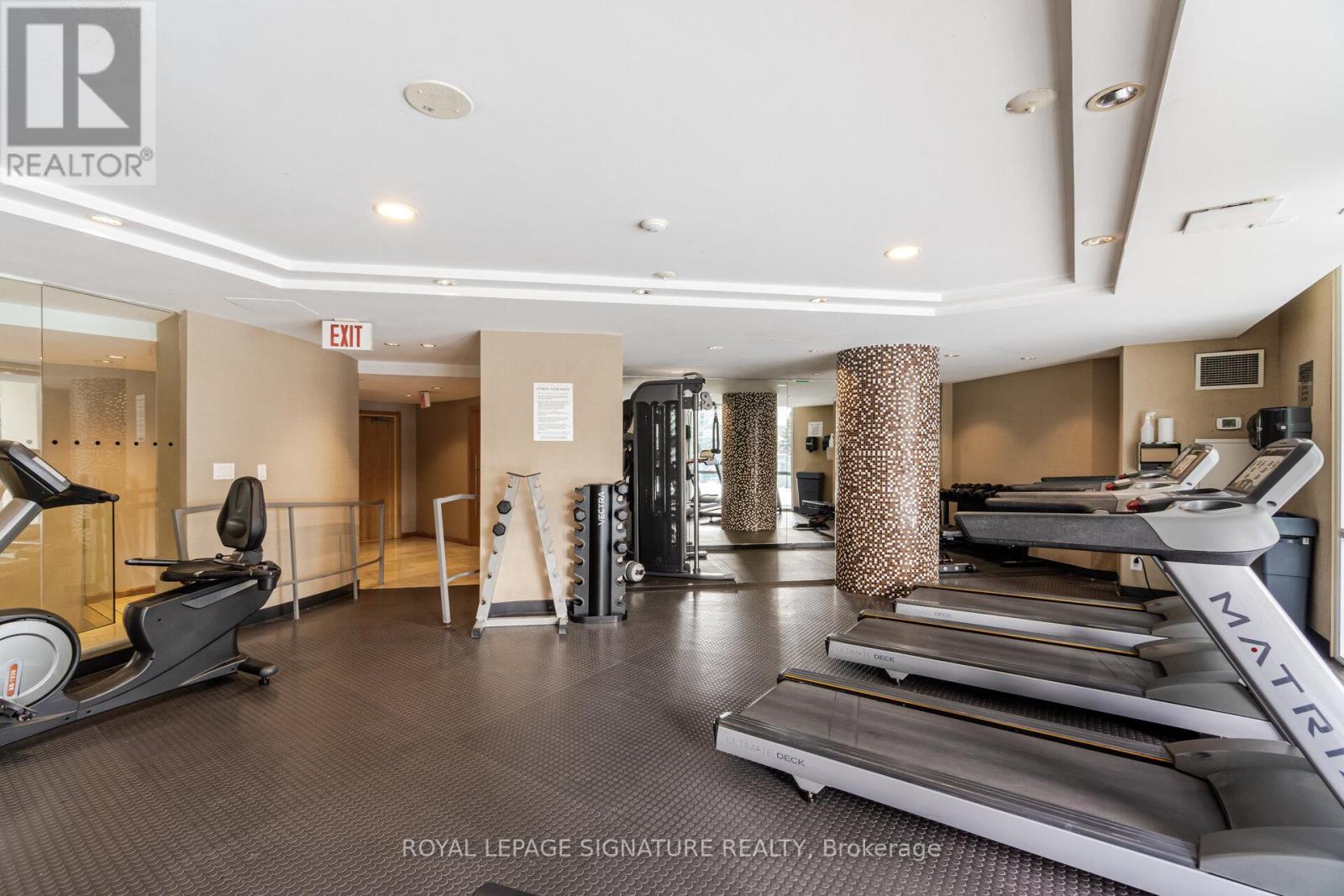 1507 - 220 Burnhamthorpe Road W, Mississauga (City Centre), Ontario  L5B 4N4 - Photo 28 - W12851130