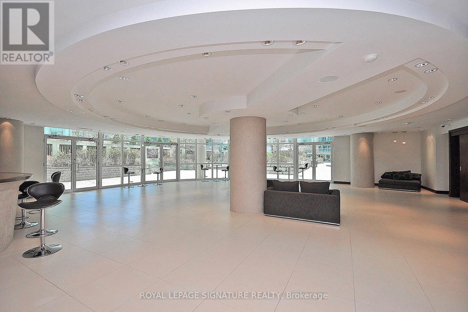 1507 - 220 Burnhamthorpe Road W, Mississauga (City Centre), Ontario  L5B 4N4 - Photo 32 - W12851130