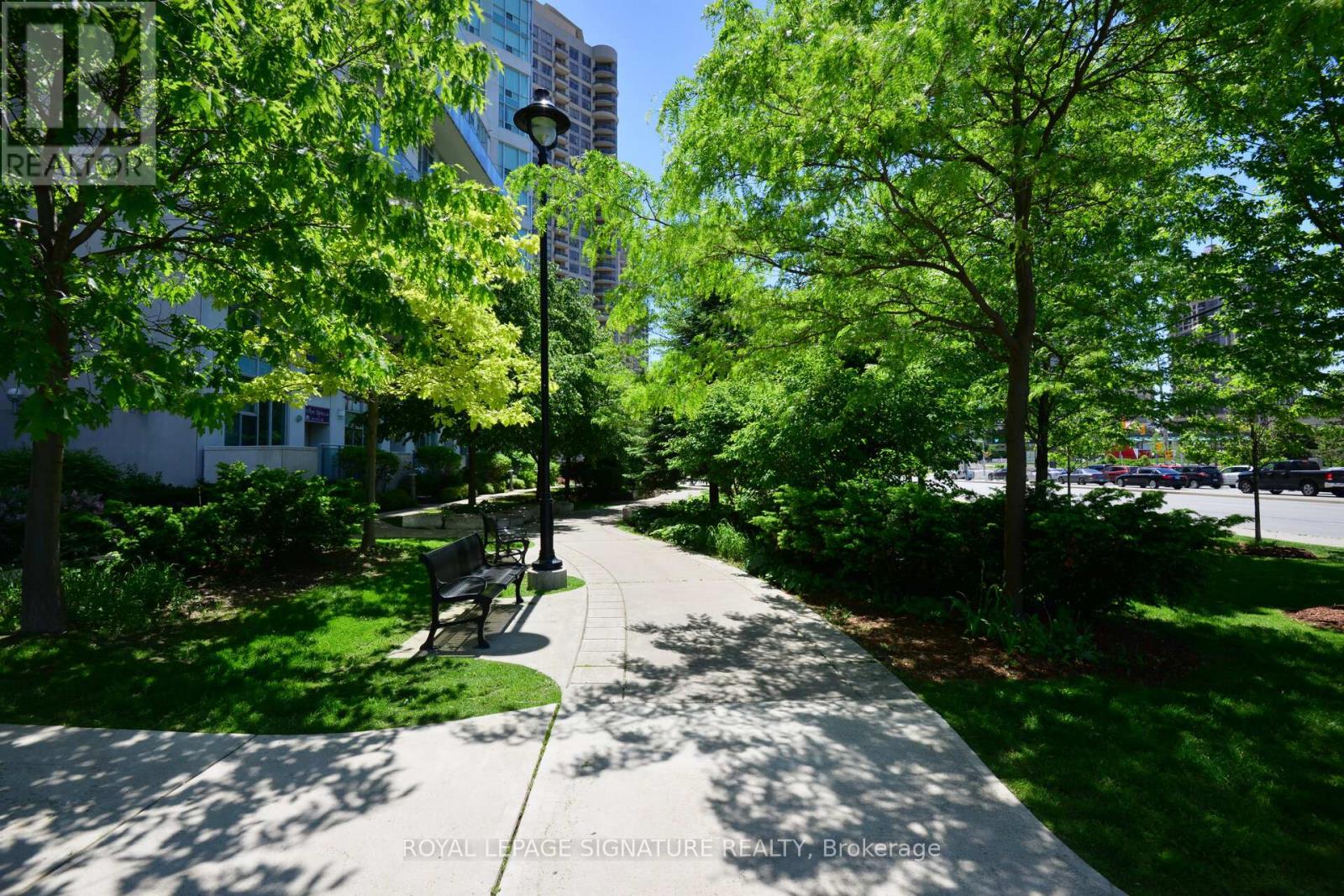 1507 - 220 Burnhamthorpe Road W, Mississauga (City Centre), Ontario  L5B 4N4 - Photo 41 - W12851130