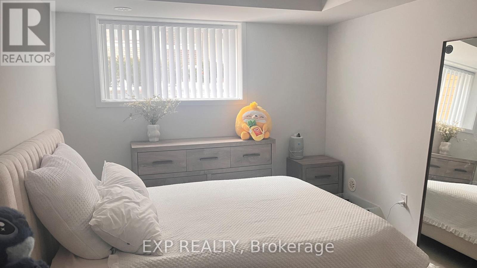 143 - 235 Birmingham Street, Toronto (New Toronto), Ontario  M8V 2C7 - Photo 10 - W12851170